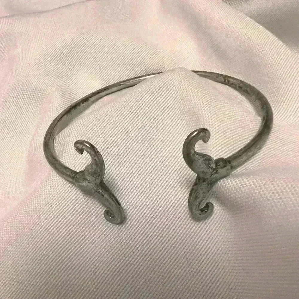 Vintage .925 Sterling Silver mustache Bangle Bracelet rare 15g
